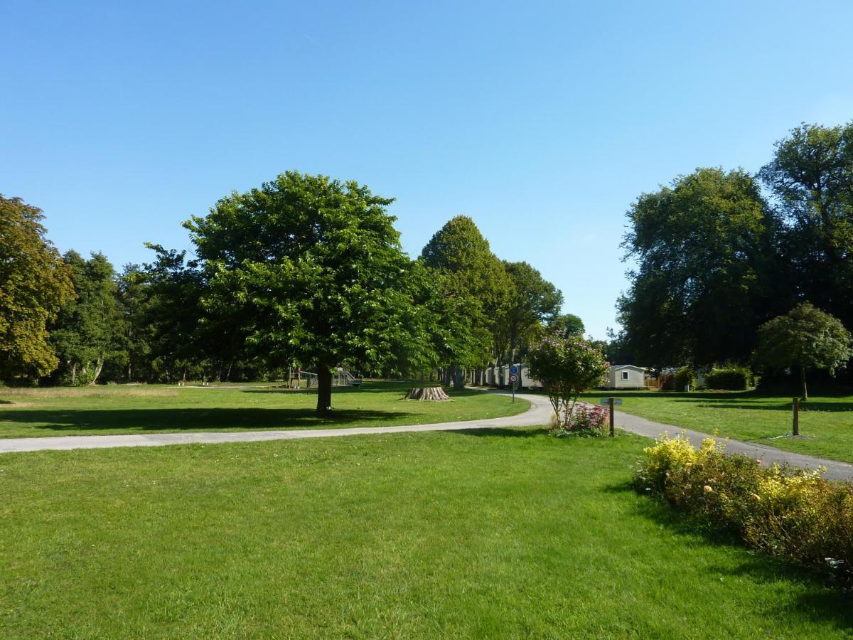 Domaine De Sery Bouttencourt Buitenkant foto
